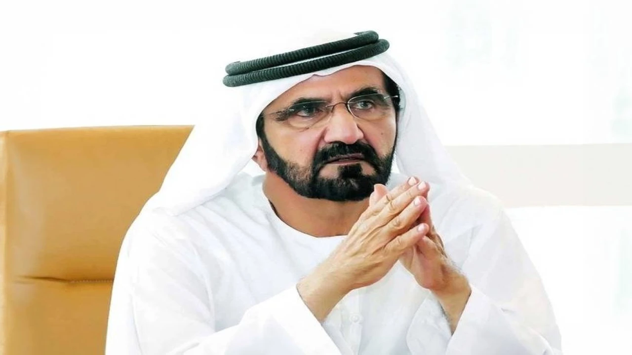 محمد بن راشد يرقّي تميم المهيري إلى رتبة فريق ويعتمد ترقيات لمنتسبي الأمن في دبي